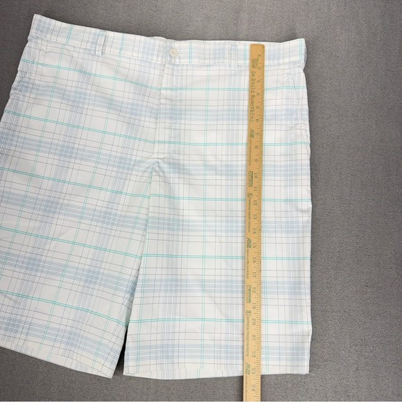 Nike Golf Shorts Mens 40 White Bermuda Plaid Stretch Performance Long 11” Inseam - Picture 4 of 13